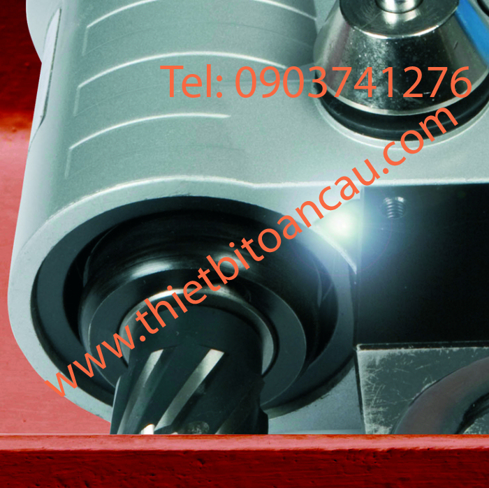 Máy khoan từ REVO Low Profile 35